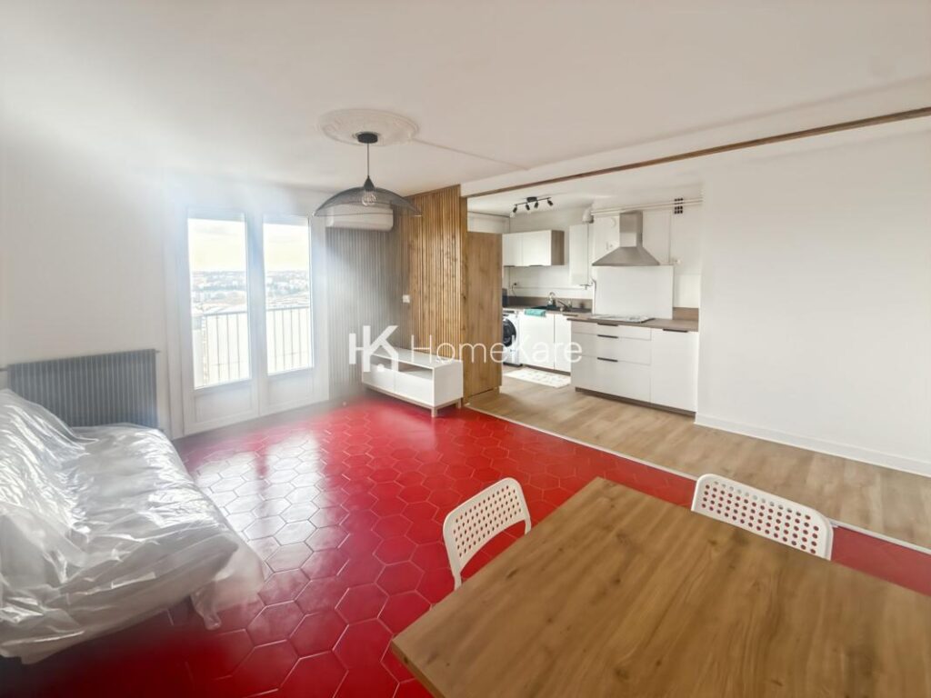 Appartement T4 de 71m² en dernier étage – 4 pièces – 3 chambres – 71 m²