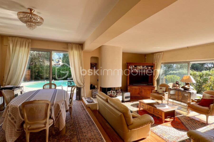 Maison à vendre à La colle sur loup