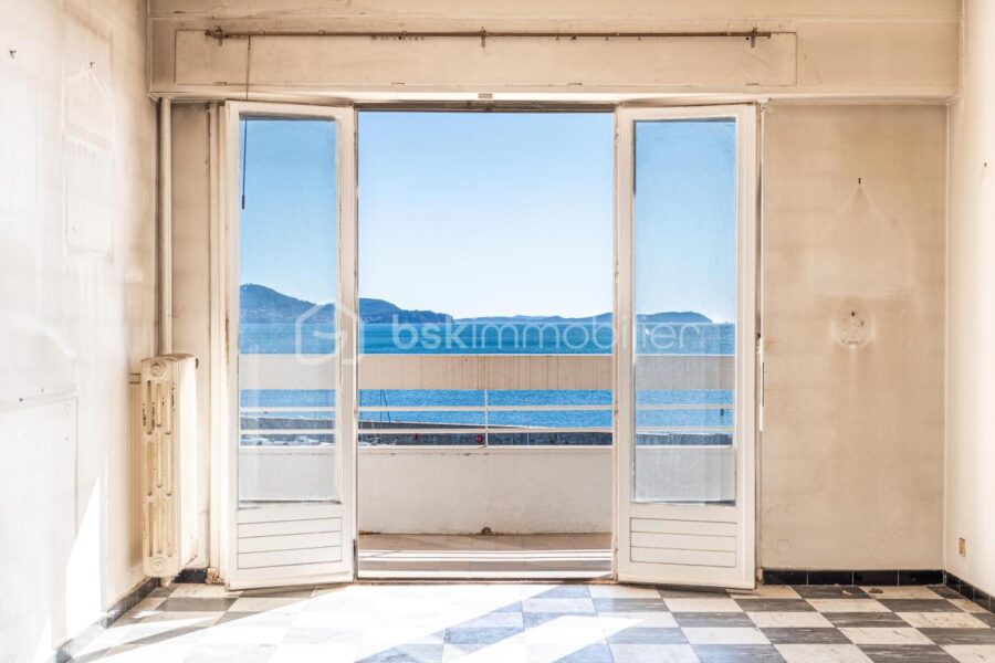 Appartement à vendre à Toulon — Vue mer — photo 2