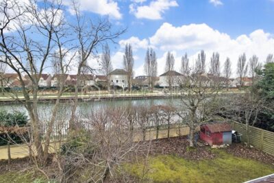 Pavillon non mitoyen 115m² 4 chambres vue CANAL garage jardin SUD – 6 pièces – 4 chambres – 115 m²