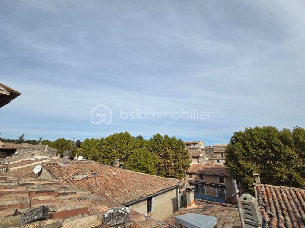 ✨ Maison de village de caractère – Vue panoramique & emplacement privilégié – 4 pièces – 3 chambres – 74 m²