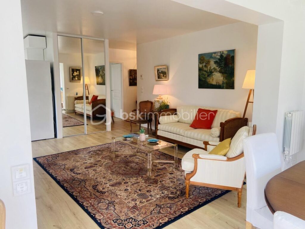 Bidart – Appartement lumineux en rez-de-jardin, au calme, proche plages et commerces – 2 pièces – 1 chambre – 60 m²