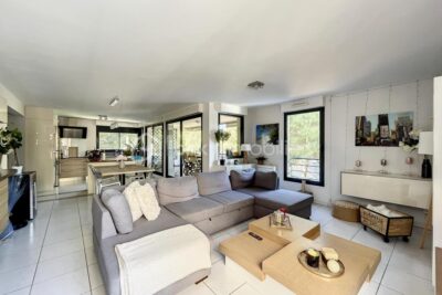 Montpellier Richter, superbe appartement avec terrasse sans vis-à-vis en bordure de Lez – 4 pièces – 3 chambres – 101 m²