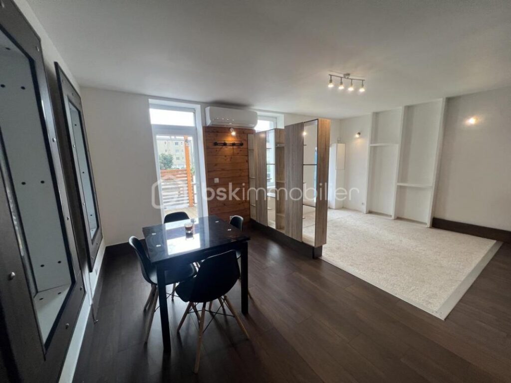Appartement T2 avec terrasse de 25m2 – 2 pièces – 1 chambre – 50 m²
