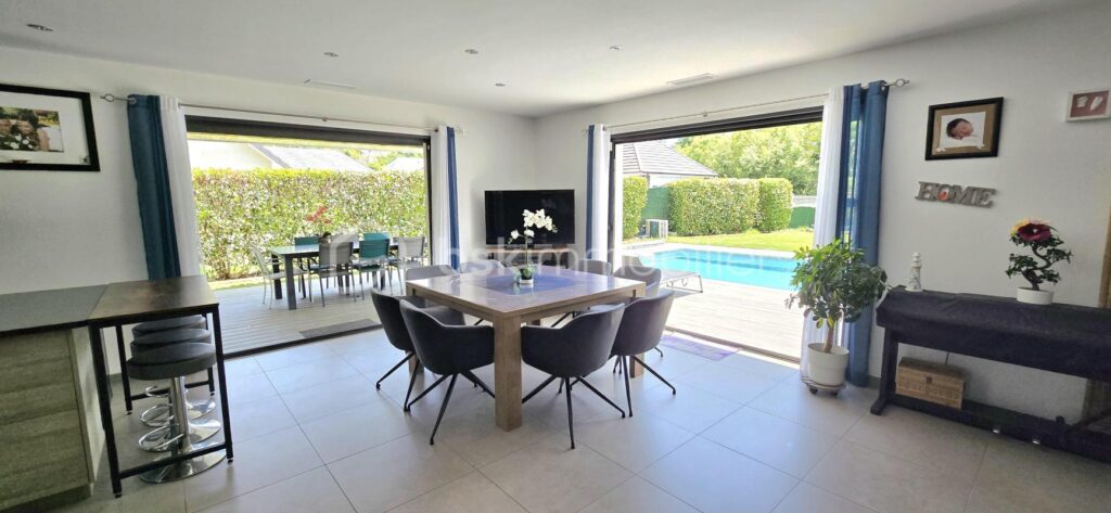 Maison sans travaux – 6 pièces – 5 chambres – 145 m²