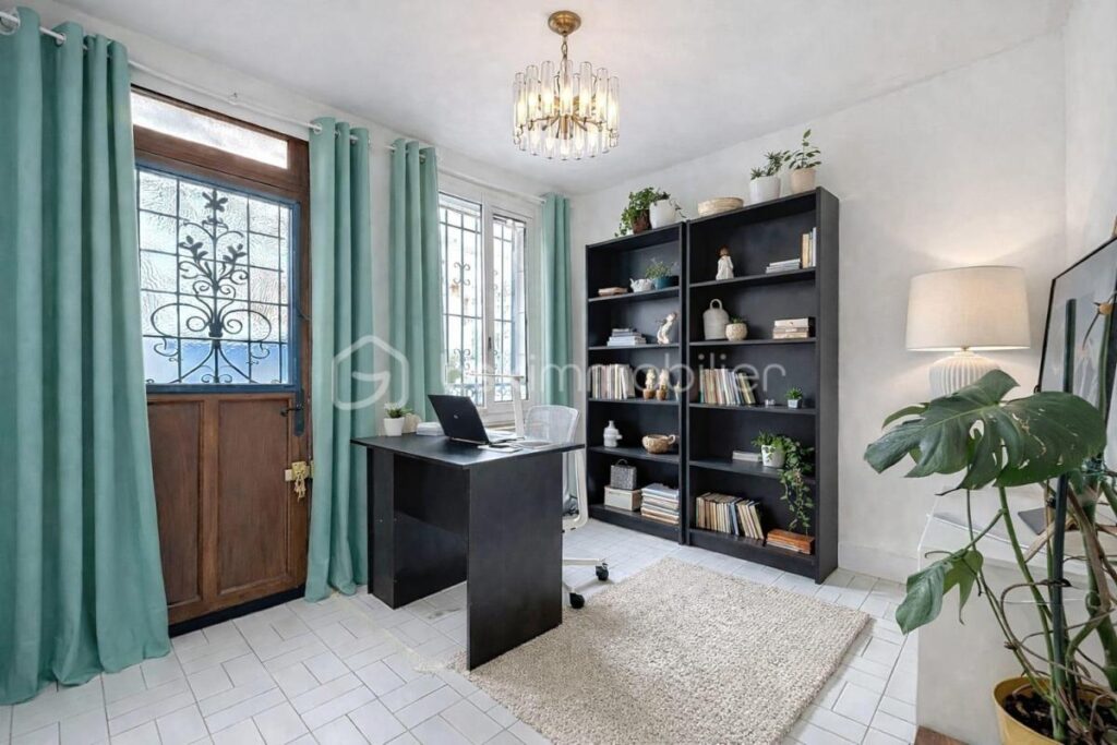 Maison de 100 m² – 5 pièces – Terrain 496 m² – 5 pièces – 3 chambres – 100 m²