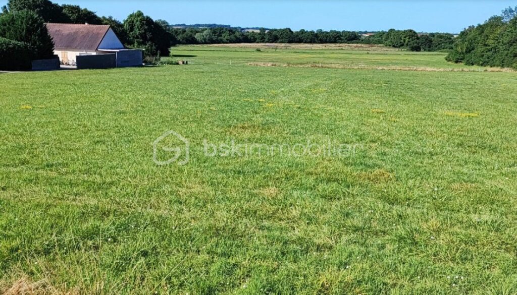 A vendre chez BSK immobilier , terrain constructible et viabilisé opportunité à saisir !!! – NR pièces – NR chambres – 1801 m²
