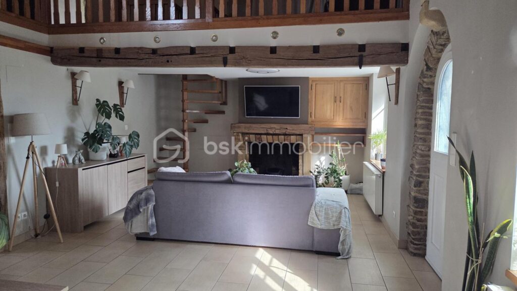 À vendre : Maison individuelle avec jardin en pleine campagne ! – 5 pièces – 3 chambres – 150 m²