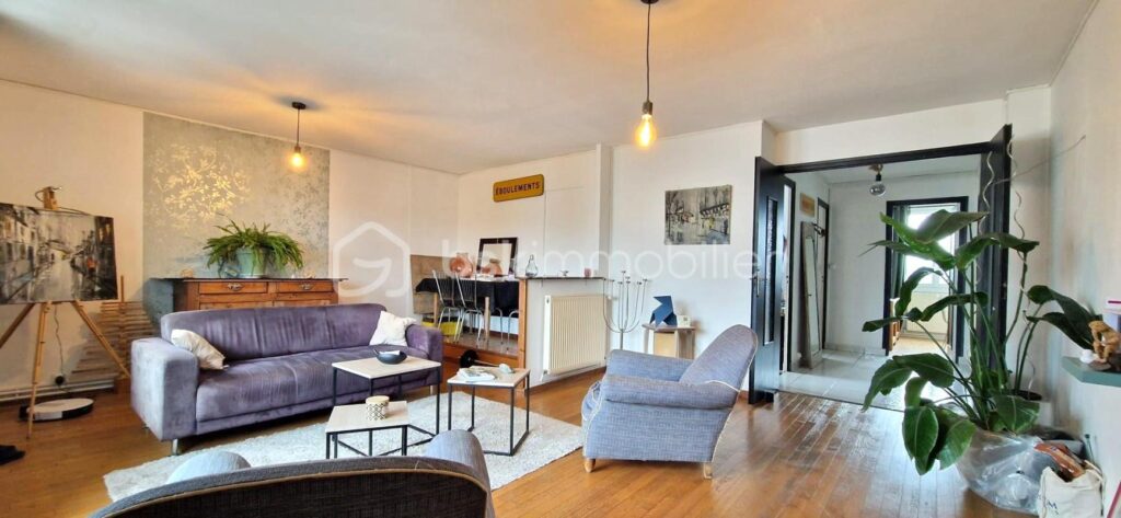 T4 Lumineux avec Vue Panoramique – Idéal Famille ou Investisseur (11% Brut) – 5 pièces – 3 chambres – 85 m²