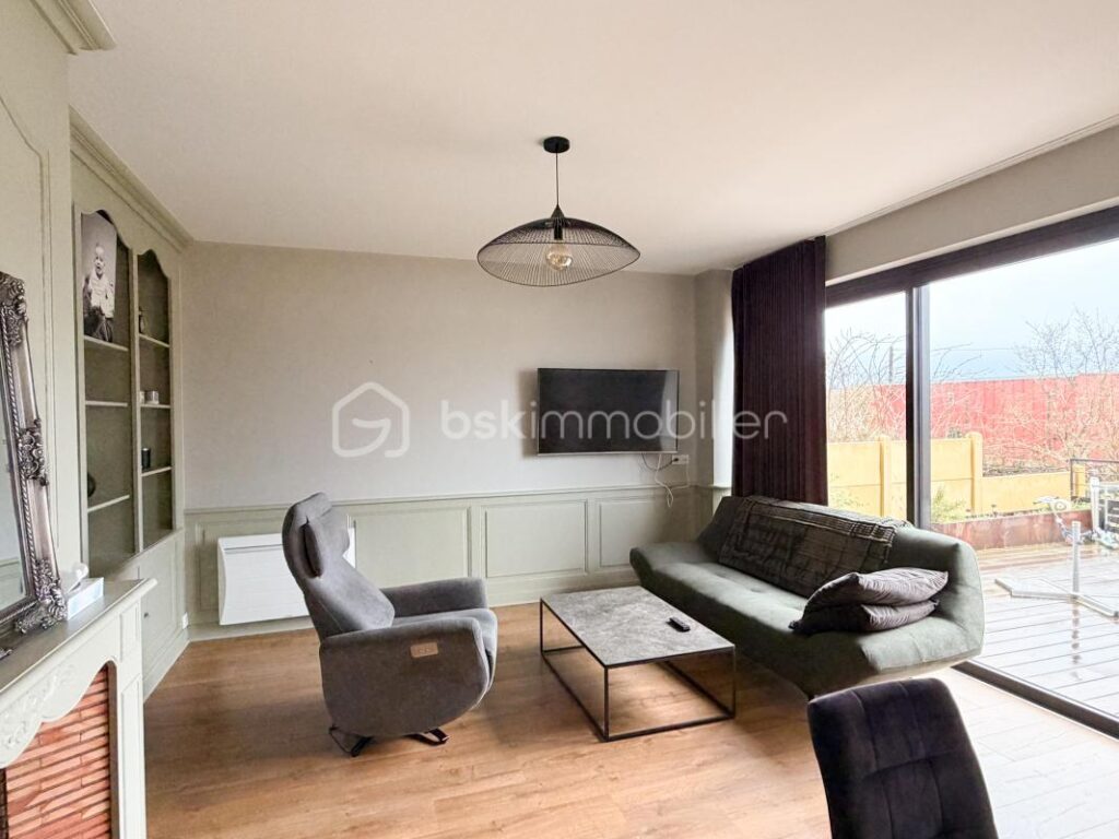 En Exclusivité, Maison de ville de 131m2 – 5 pièces – 3 chambres – 131 m²