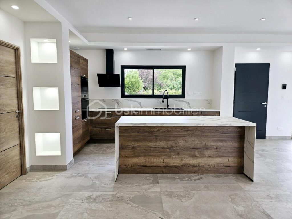 T5 contemporaine plain-pied Falguieres – 5 pièces – 4 chambres – 137 m²