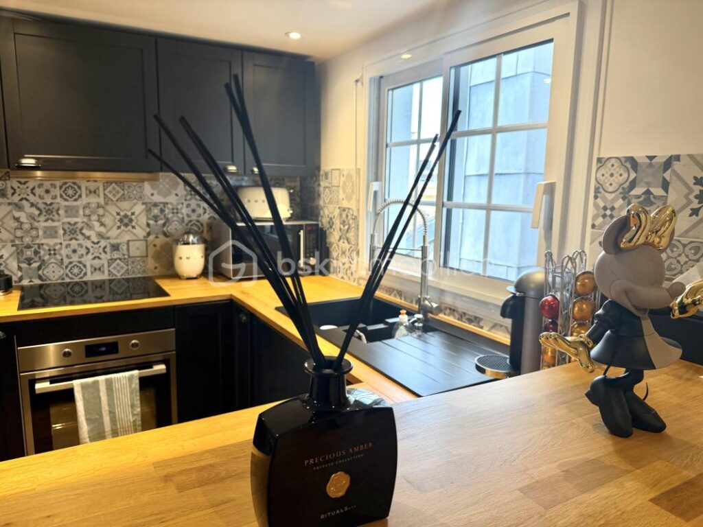 Appartement T3 duplex au 5ème et dernier étage à Rouen 76000 HYPERCENTRE – vue Cathédrale ! – 3 pièces – 2 chambres – 58 m²