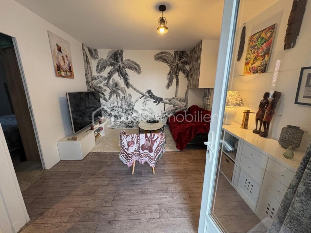 Charmant appartement en vente dans un immeuble de caractère près de toutes commodités – 3 pièces – 2 chambres – 45 m²