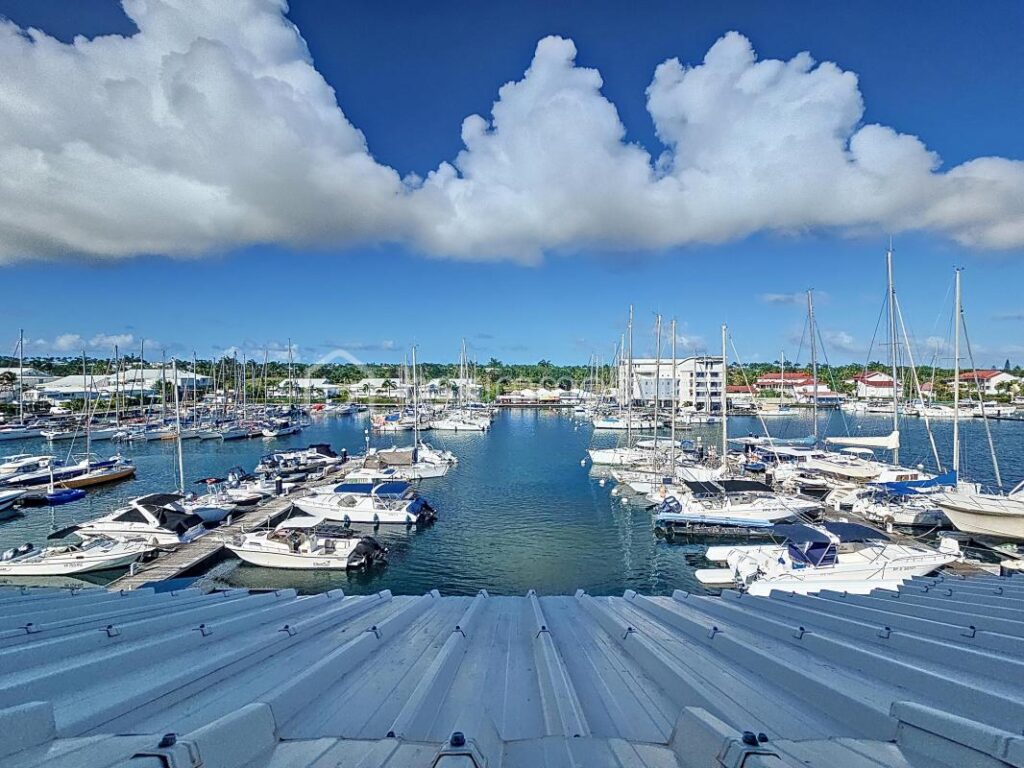 Appartement vue mer coeur de Marina Saint François – 1 pièce – 1 chambre – 26 m²