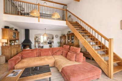 LAURAGUEL – MAISON – JARDIN – PISCNE – GARAGE – 6 pièces – 4 chambres – 136 m²