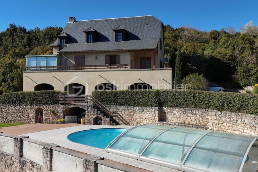 Maison à vendre à Sainte radegonde