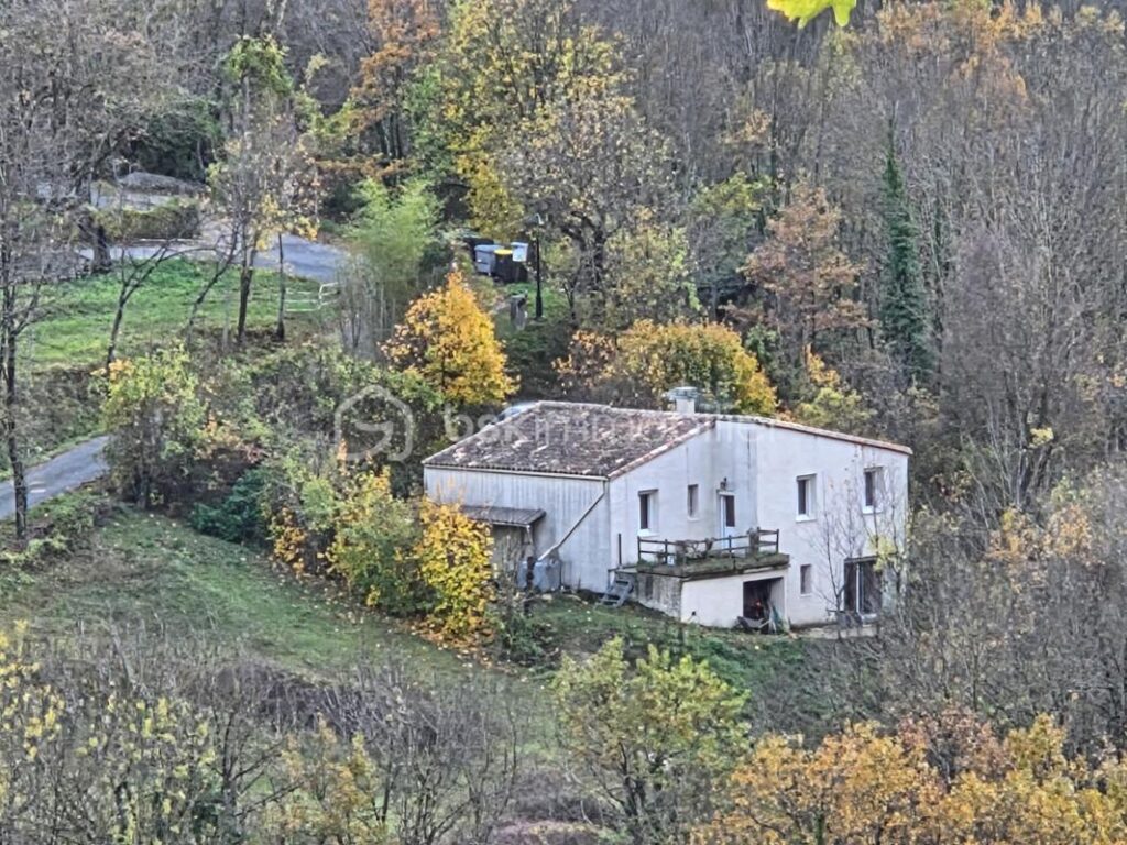 Maison 4 pièces, plein cœur nature, terrain de 1700 m2 – 4 pièces – 3 chambres – 80 m²