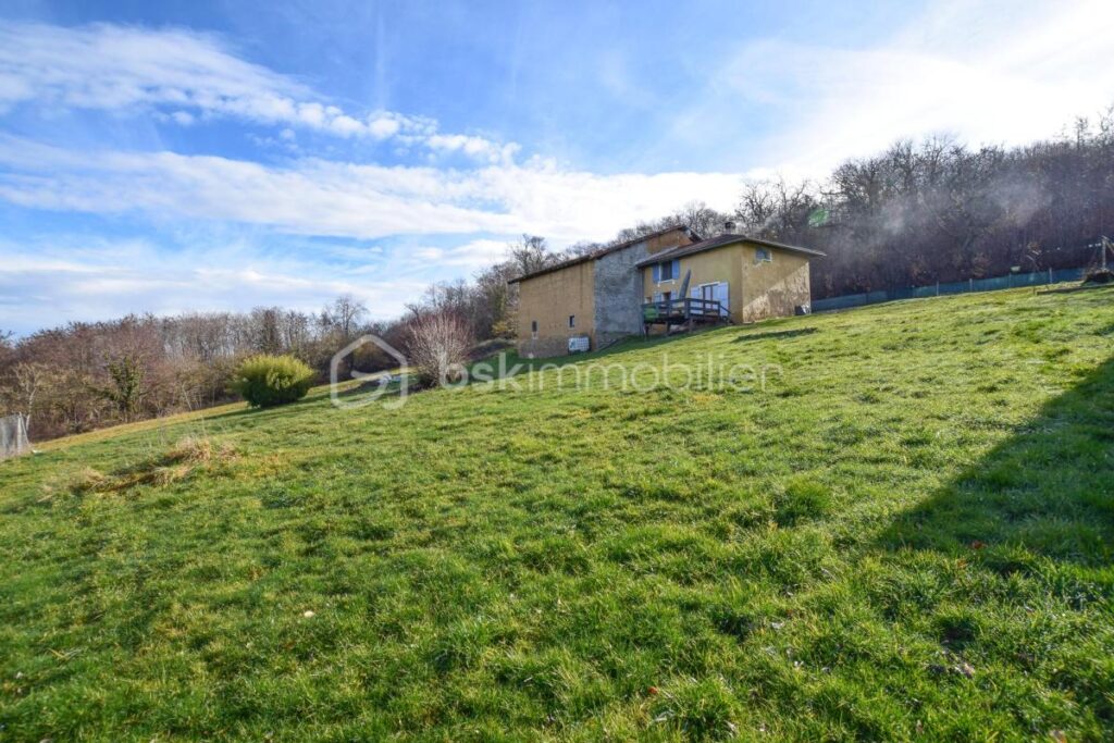 visite virtuelle à 360 sur le site ”jeancrimmo” – 5 pièces – 3 chambres – 98 m²