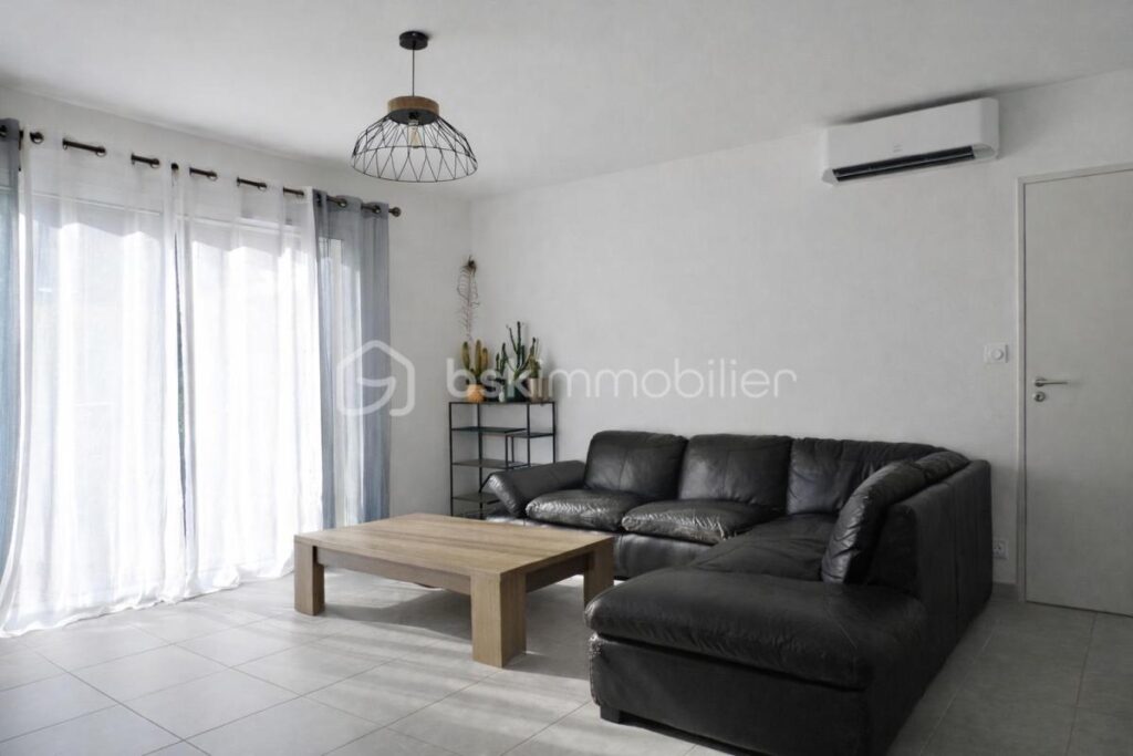 COURNIOU – Plain-pied récent – DPE B – 1 015 m² de terrain – 4 pièces – 3 chambres – 96 m²