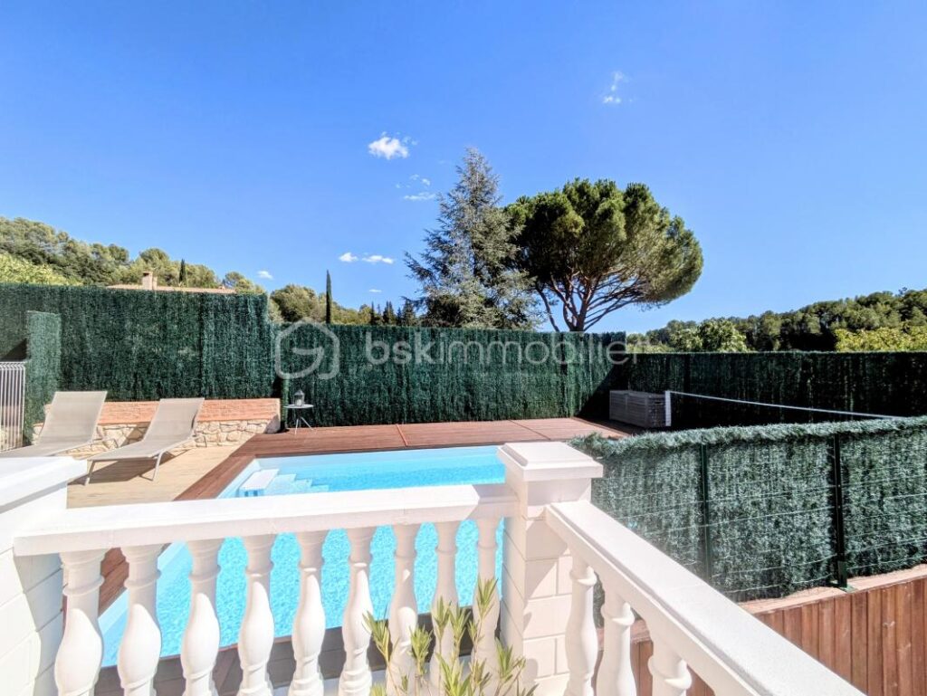 Maison contemporaine de 139m2 – 6 pièces – 4 chambres – 139 m²