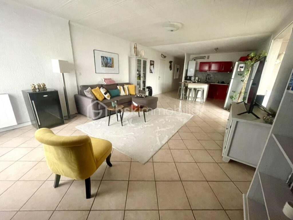 Appartement T3-4 91m2 vue mer – 3 pièces – 2 chambres – 78 m²