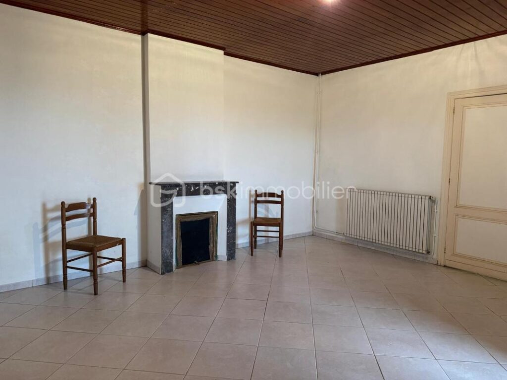 OPPORTUNITE RARE! – 7 pièces – 4 chambres – 174 m²