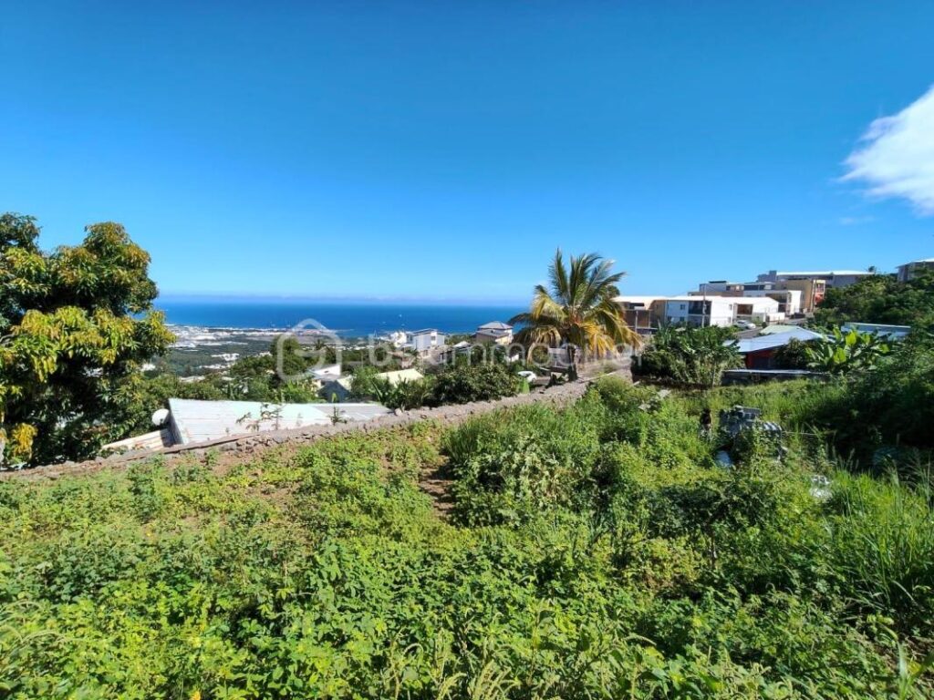Secteur Pichette – Terrain à bâtir de 508m² avec vue mer – NR pièces – NR chambres – 508 m²