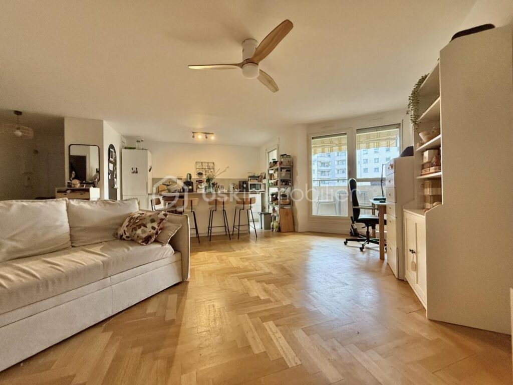 Secteur CHARPENNES et proche du Parc de la Tête d’Or – 4 pièces – 3 chambres – 86 m²