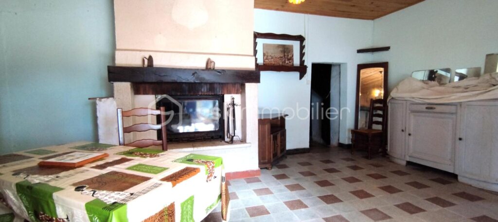 OPPORTUNITE RARE! – 4 pièces – 3 chambres – 126 m²