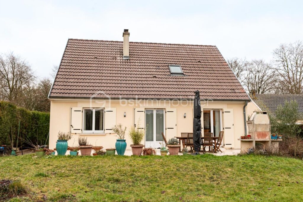 ✨ Superbe maison individuelle à Saint-Soupplets – Calme absolu en impasse ✨ – 5 pièces – 4 chambres – 127 m²