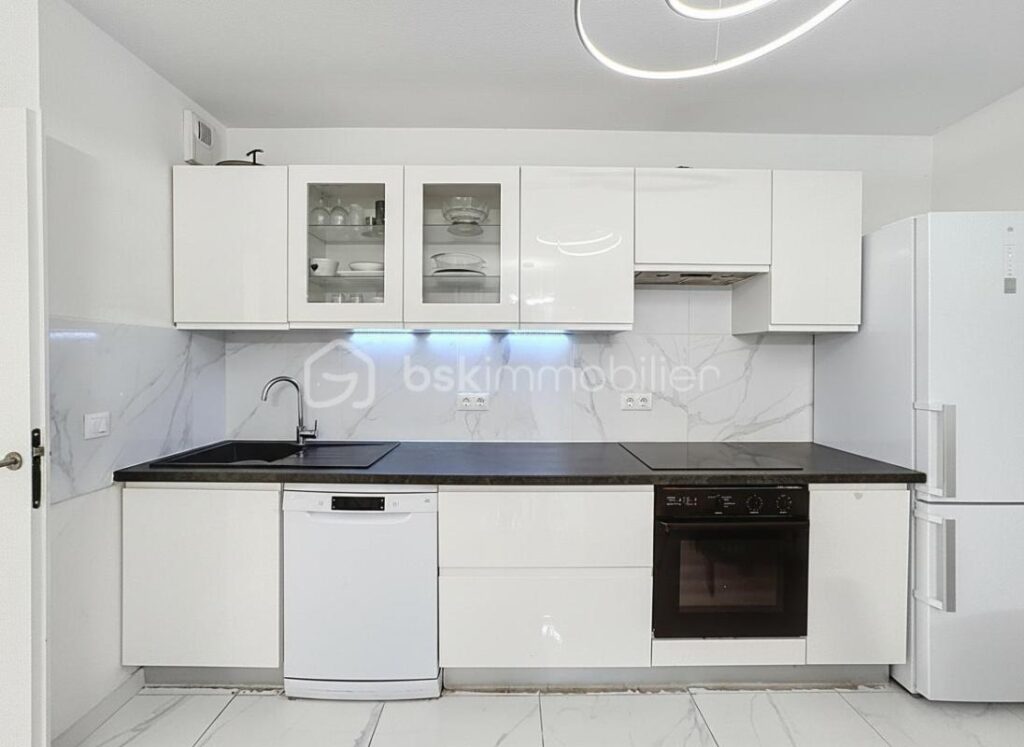 *** Magnifique Appartement T3 de 60m2 avec grande terrasse et garage à Montpellier Ovalie *** – 3 pièces – 2 chambres – 60 m²