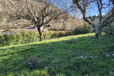 Grange – 5 pièces – NR chambres – 250 m²