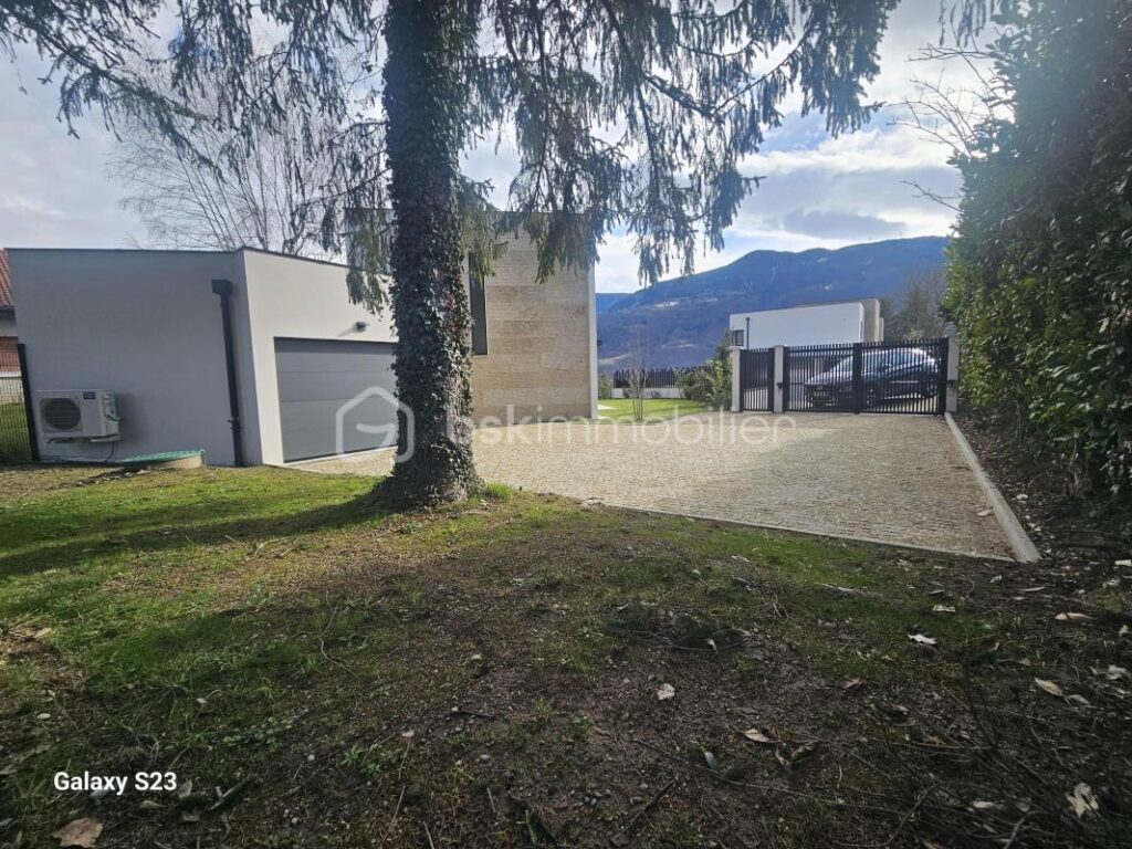 Nouveauté – Maison individuelle neuve 12/2025 – Brié-et-Angonnes – 5 pièces – 4 chambres – 85 m²