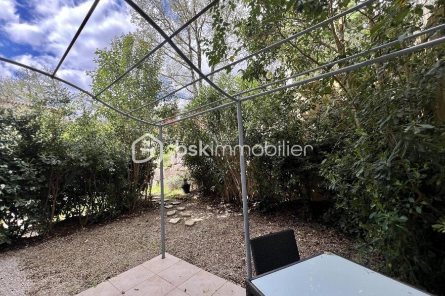 Appartement à vendre à Callian