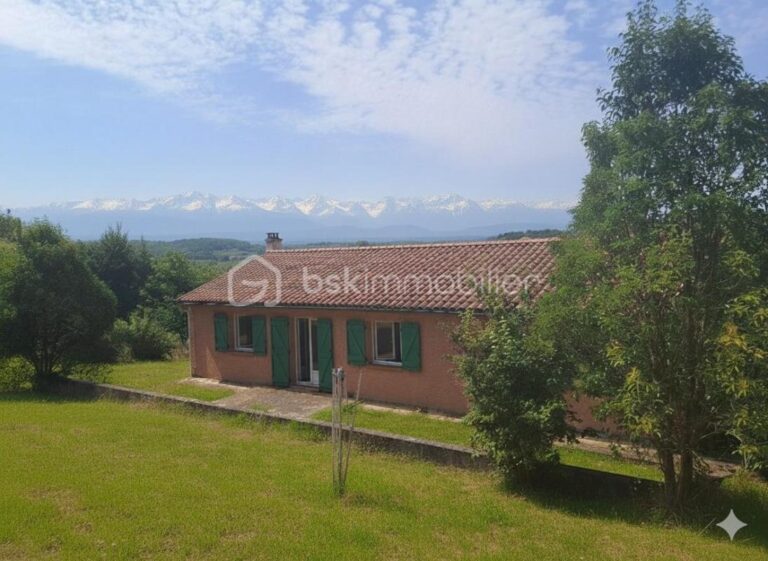 Exceptionnelle maison sur sous-sol de 110m² habitables, vue panoramique Pyrénées à 50min de TOULOUSE – 5 pièces – 2 chambres – 108 m²