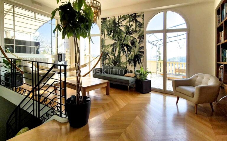 Demeure de très haut standing – NR pièces – 9 chambres – 564 m²