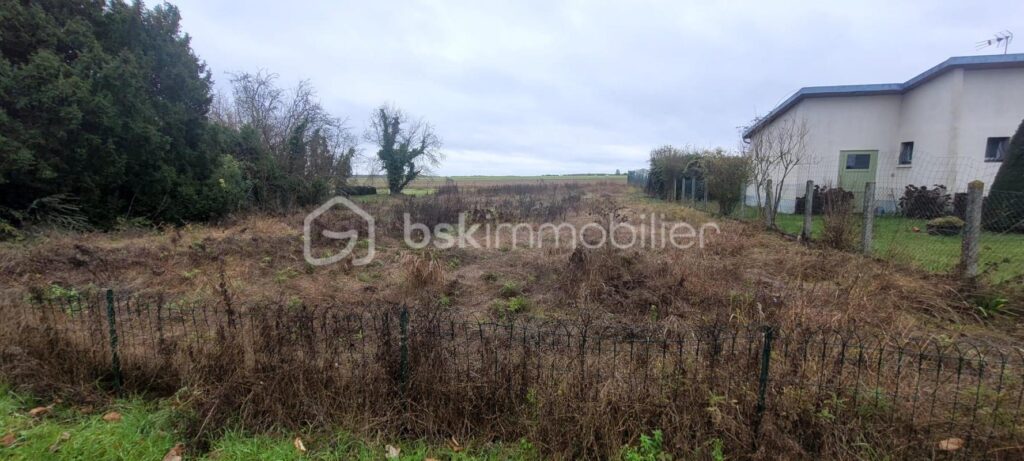 beau terrain individuel de 1000m² – NR pièces – NR chambres – 1000 m²