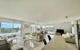 L’Exception Panoramique : Penthouse & Rooftop entre Nice et Cannes – 4 pièces – 3 chambres – 118 m²