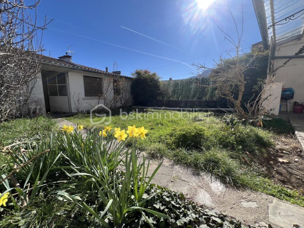 A saisir coquette petite maison – 5 pièces – 3 chambres – 80 m²