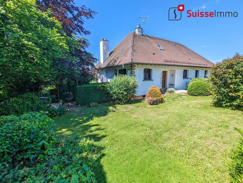 Maison d’architecte Taillecourt 6 pièce(s) 190 m2 – 6 pièces – 4 chambres – 190 m²