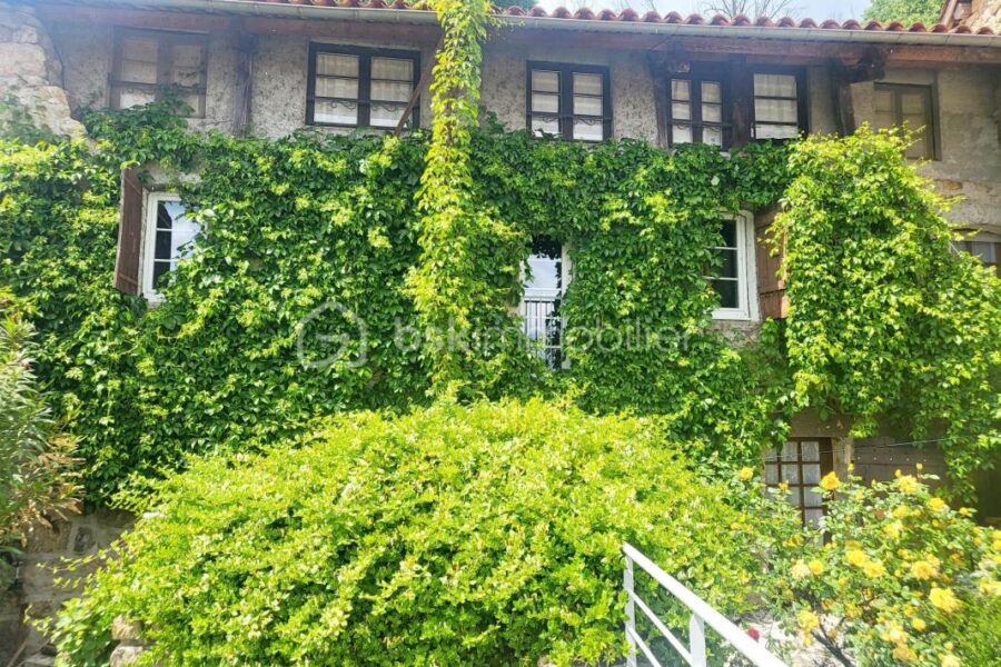 Maison à vendre à Thueyts