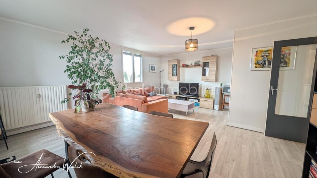 EXCLUSIVITÉ – Duplex lumineux 4 pièces – Vue dégagée – Orléans – 4 pièces – 3 chambres – 91 m²