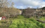 🏡 Maison de village en pierre + terrain constructible de 1000 m² – 4 pièces – 3 chambres – 100 m²