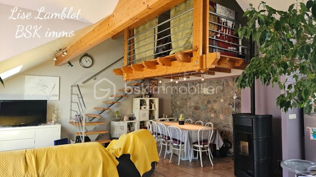 Maison de village 127 m² – 4 pièces – 3 chambres – 127 m²