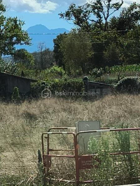 Terrain à vendre à Trie sur baise