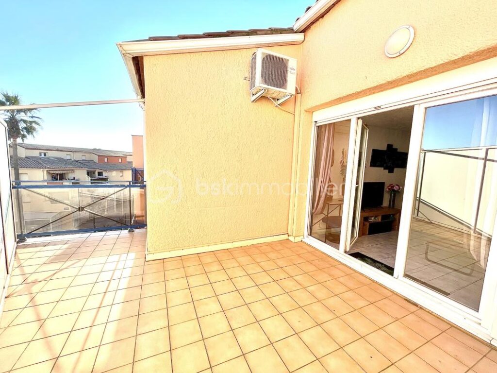 Sainte Marie la Mer, APPARTEMENT T3 de 60 m² TERRASSE VUE MER ! – 3 pièces – 2 chambres – 60 m²