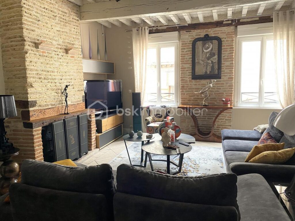 Maison de ville T4/T5 – 5 pièces – 4 chambres – 150 m²