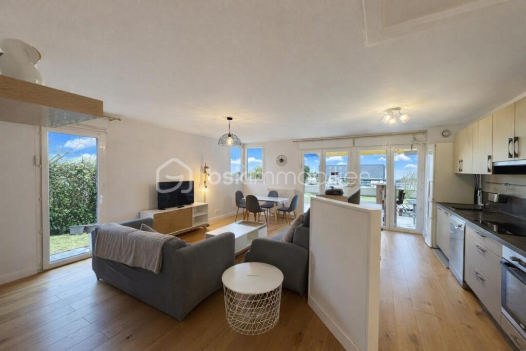 COUP DE CŒUR – 3 PIÈCES AVEC TERRASSE & JARDIN – VUE JURA – 3 pièces – 2 chambres – 72 m²