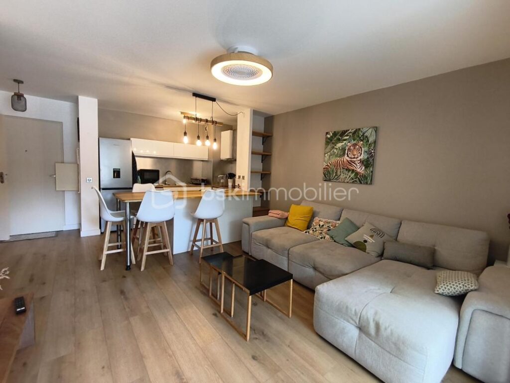 📢 EXCLUSIVITÉ BSK IMMOBILIER – Appartement Duplex T3 , vue montagne, sans vis à vis – Saint-Denis – 3 pièces – 2 chambres – 63 m²