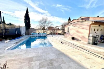 Villecroze (83690) – Villa de plain pied – 3 Chambres – Piscine – Garage – 4 pièces – 3 chambres – 115 m²